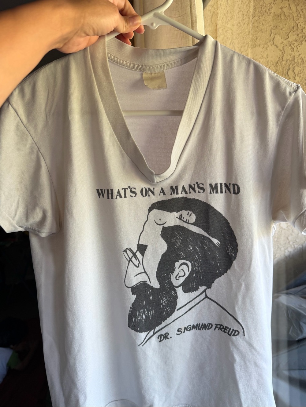 Vintage White Graphic V-Neck Tee Dr. Sigmund Freud
